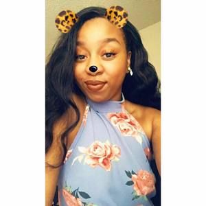 Meet your Posher, Tisha